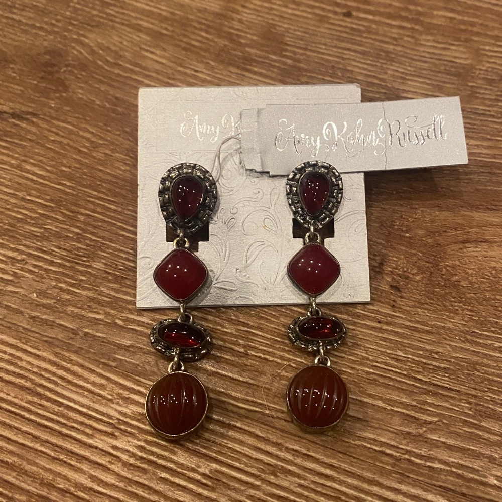 Garnet & sterling silver earrings, NWT never worn!